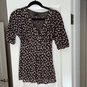 New York & Company Brown Blouse with Cream Dots